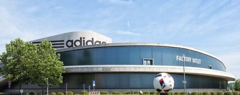 Adidas: 700 assunzioni, nuovo Polo Logistico